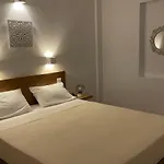 Rodia & Парос