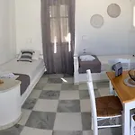 Rodia & * Парос