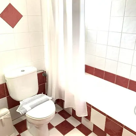 Apartament Rodia & Páros