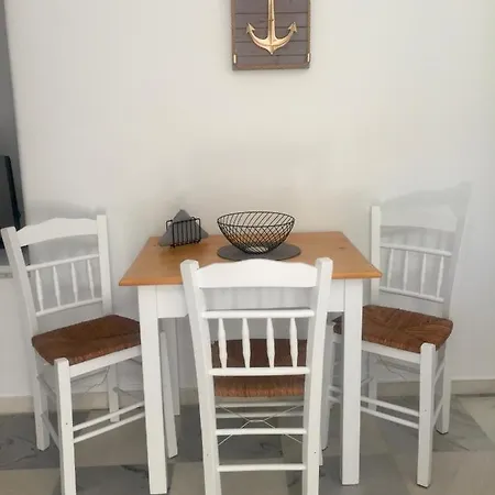 Apartament Rodia & *